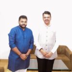 प्रवेशानंतरकोठेसमर्थकांनीघेतलामुख्यमंत्रीदेवेंद्रफडणवीसांचाआशीर्वाद