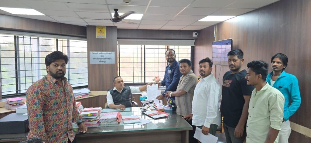 जिल्ह्यातील ग्रामीण भागातील स्मशानभूमीसाठी तात्काळ निधी उपलब्ध करा, अन्यथा तिरडी आंदोलन करू