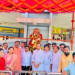 क्रांतिसूर्य महात्मा फुले यांनी शेतकरी आणि बहुजन समाजाच्या समस्यांना केंद्रस्थानी ठेवून पुरोगामी विचारांची मांडणी केली