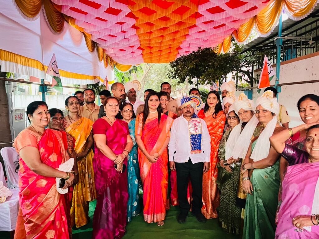 सहसंपर्क मंत्री अण्णा बनसोडे यांचा जुळे सोलापूर, विजापूर रोड भागामध्ये दौरा; राष्ट्रवादी घरोघरी !