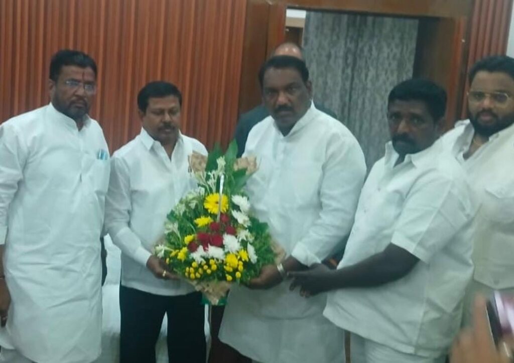 लाड कमिटी अंतर्गत नव्या आणि नियमित अर्जांची स्वतंत्र कार्यवाही होणार लाड कमिटी अंतर्गत नव्या आणि नियमित अर्जांची स्वतंत्र कार्यवाही होणार