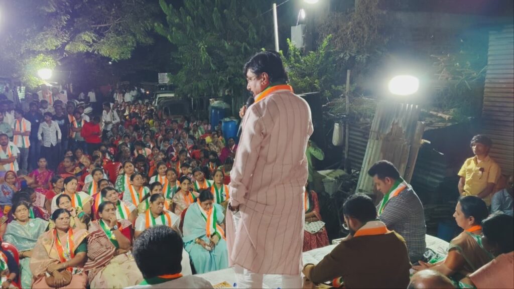 निराळे वस्तीमधील लोकांना सातबारा मिळवून देणार – खा मोहिते पाटील