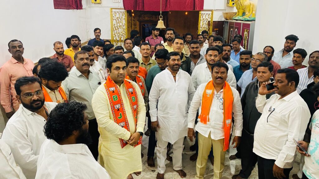 दिनेश घोडके यांच्या भाजपाला पाठिंब्यामुळे चार प्रभागांमध्ये वाढले बळ