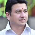 जिल्हा क्रिकेट असोसिएशन महिला क्रिकेट संघाचे ‘पालकत्व’ स्वीकारणार; रणजितसिंह मोहिते-पाटील यांनी दिला शब्द