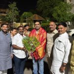 बी-२‎ हटविण्याचा निर्णय‎ सोलापूरच्या‎ अभिमानात‎ मानाचा तुरा