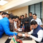 रेबीजने मृत्यू झालेल्या समर्थच्या कुटुंबाला मुख्यमंत्री सहाय्यता निधीतून आर्थिक मदत मिळावी