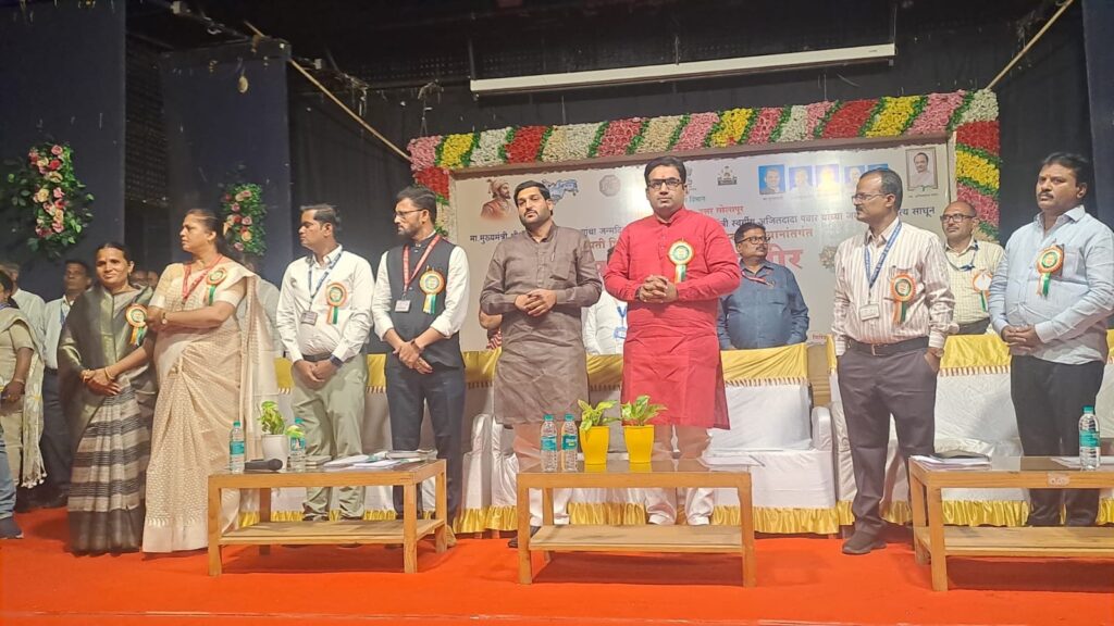छत्रपती शिवाजी महाराज महसूल अभियान अंतर्गत “समाधान शिबिर” छत्रपती शिवाजी महाराज महसूल अभियान अंतर्गत “समाधान शिबिर”